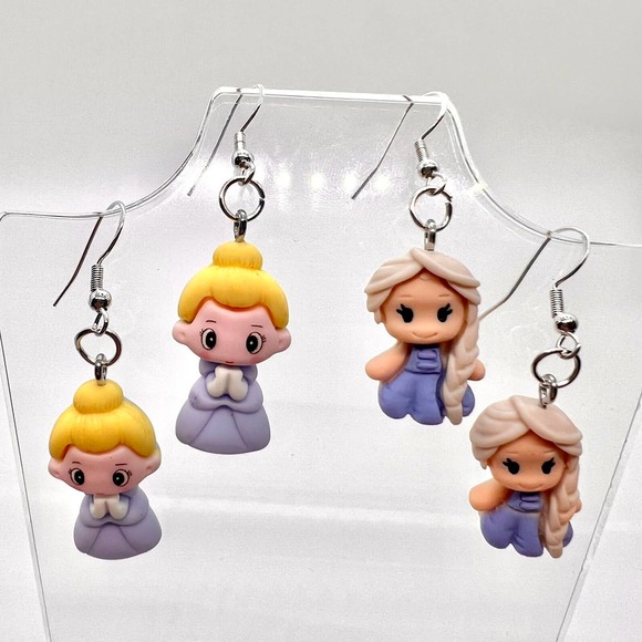 Princess Earrings - Disney Inspired Earrings - Frozen & Cinderella Earrings - Picture 1 of 10